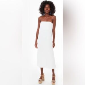 Tuckernut Elegant White Strapless Dress